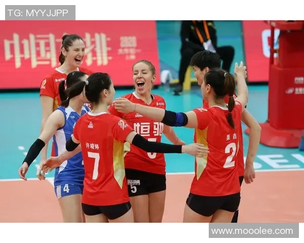 武汉排球队在世锦赛中的团队协作表现分析与启示